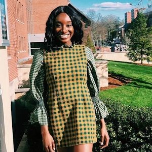 Meet your Posher, Ama